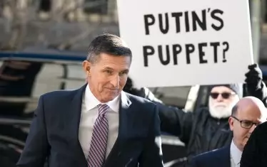  Първият съветник на Тръмп по националната сигурност е подсъдим за лъжесвидетелстване. Майкъл Флин излъгал агенти на ФБР за връзките си с Русия и контактите си с руския посланик във Вашингтон Сергей Кисляк.