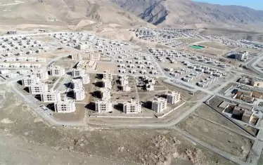  „Новият Хасанкейф” има капацитет да приюти 700 домакинства. Той е разположен на около 3 км от историческия Хасанкейф.