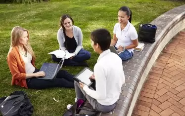 Засега висока наука в България се прави само от инат.