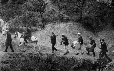 Косово  Горанци - "Взимане на булката", село Глобочица, област Гора, Косово, 1970 г.