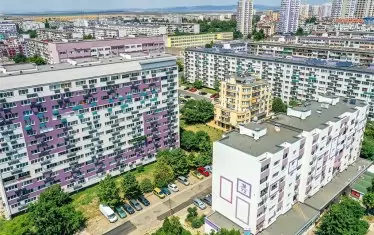 Бургас очевидно има с какво да се похвали при санирането. Снимка: сайт на общината