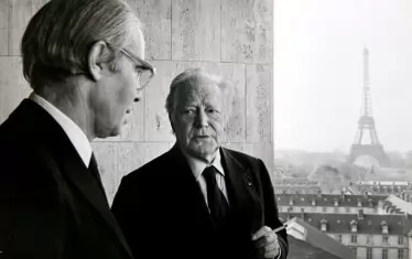 Пожизненият президент на Френската академия Морис Дрюон ме уверяваше, че съвременната демокрация не изключва смъртното наказание.