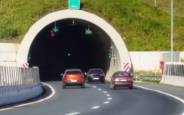 Ремонт на тунел "Траянови врата" затруднява трафика по "Тракия"