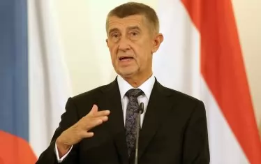  Студентите атакуват Бабиш за това, че е отстъпил от обещанието си да брани и развива демокрацията.
