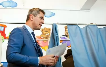  Дан Барна допусна грешки в изборната кампания и отпадна за втория тур.