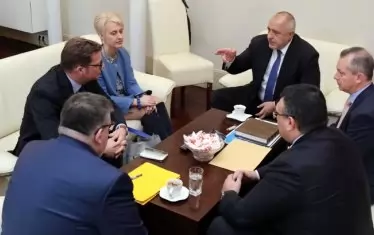  Британските служби дойдоха специално в София, за да видят и чуят какво се случва по случая "Гебрев".