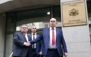 Когато прокуратурата е петимна да се договори с престъпниците