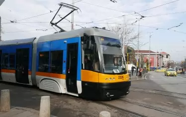Част от трамваите по бул. "Мария Луиза" тръгват отново от 14 септември