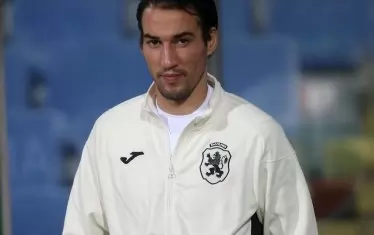  Ивелин Попов