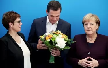 Голямата коалиция на Меркел е все по-нестабилна  