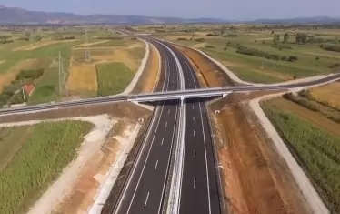 Сърбия пуска изцяло магистралата от Ниш до Калотина