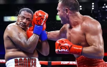 Победата над Букър остави Пулев претендент за световната титла.