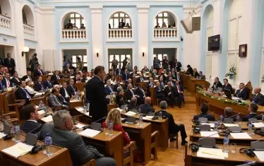 Депутатите в парламента на Черна гора се сбиха