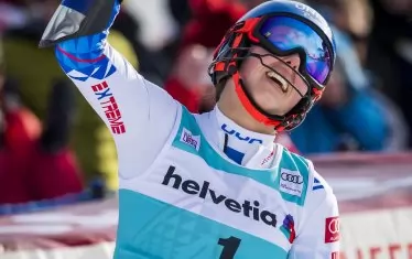 Петра Влхова ликува след финала