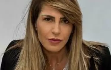  Майлинда Брегу