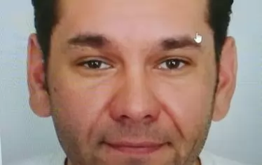 Убиецът от Острава. Първоначално бе разпространена снимката на друг заподозрян. Оказа се, че е основен свидетел.