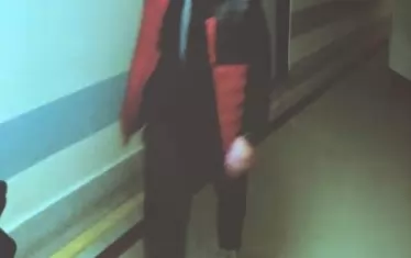 Полицията разпространи кадър от видеокамерите с лицето на заподозрения в стрелбата