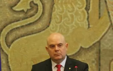 Нашите долини ехтят от въздишки, но от балкана вече се чува реванието на българския лев! 