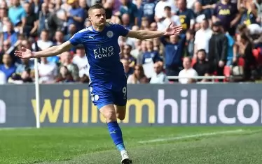 Джейми Варди вече има голове в 8 поредни мача във Висшата лига.