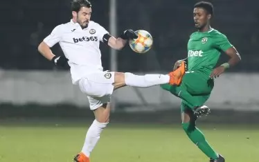 Сблъсък между "Бет 365" и "Ефбет" в София. Предстои ответен мач на "Хювефарма Арена" в Разград.