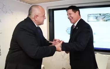  Преговори със заместник  държавния секретар на САЩ Кийт Крак в Давос в стил "Борисов".