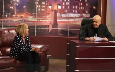 Манолова и Слави може би не трябва да се мъчат повече и да се обединят в нов проект. Примерно "Изправи се такава държава.БГ"