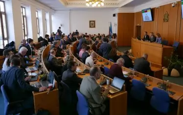 ГЕРБ и патриотите преправят антикорупционните мерки срещу общинарите