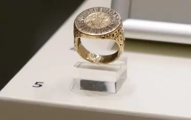  Златен пръстен от Националния археологически резерват Калиакра, XIV век. 