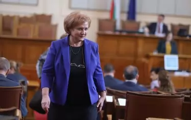Държавата поема и част от осигуровките по схемата 60:40