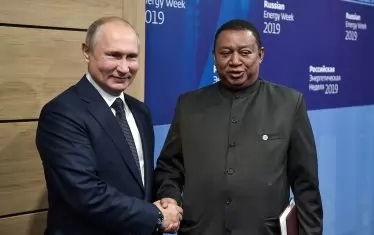  Руският президент Владимир Путин и генералният секретар на ОПЕК Мохамед Баркиндо започнаха игра на нерви