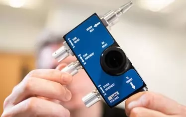 Детайл от разработения от "Мерцедес" респираторен апарат.