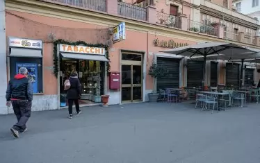 Забавянето на карантината с 1 ден
води до 40% ръст на заболелите