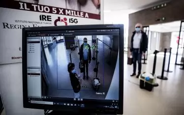  Американски компании вече слагат термокамери, за да следят здравословното състояние на служителите си.