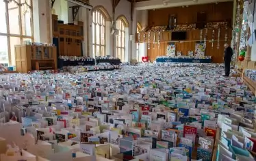 Юбилярят получи милиони картички от цял свят за 100-тния си рожден ден.