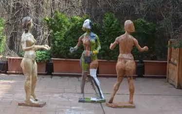 Кирил Матеев, “Трите Еви” - последните "посетители" в галерия "Арте" преди извънредното положение. 