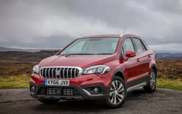   Suzuki SX4 S-Cross