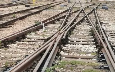 Влакът Варна - Враца закъсня 3 часа след раняване на машиниста