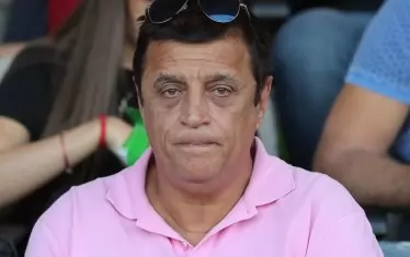  Стойне Манолов