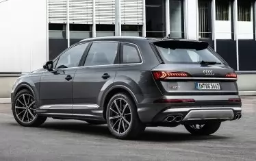  Audi SQ7 