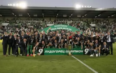 След спечелването на деветата поредна титла в "Лудогорец" имат глад и за десета, с което ще станат еднолични рекордьори в историята на българския футбол.