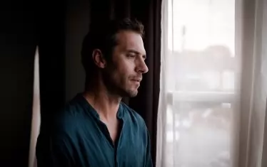 Руши във филма "18% сиво".