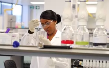 Антидопинговата лаборатория в Лондон `12 уличи само 9 спортисти в употреба на забранени препарати по време на игрите. След реанализи в последните 8 години броят им нарасна в пъти.