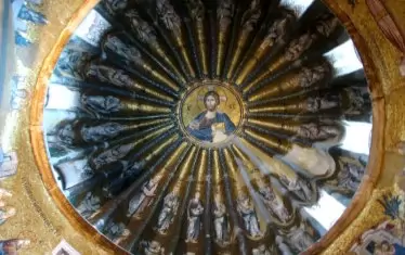 Купол в църквата