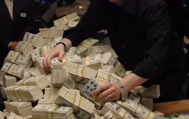 ТВ продуцентът Джейми Голд печели рекордната премия в Световните серии.