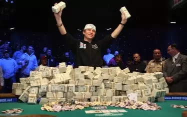 Петер Ийстгейт проигра 1/4 от парите си при букмейкърите.