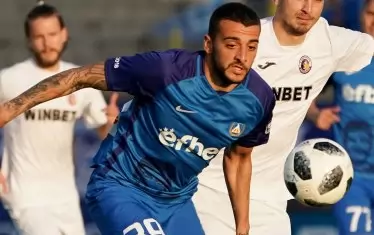 Деян Иванов