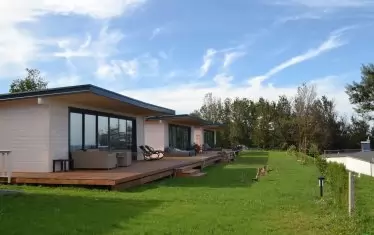 Заради естетиката бунгалата се изграждат по еднотипен проект.