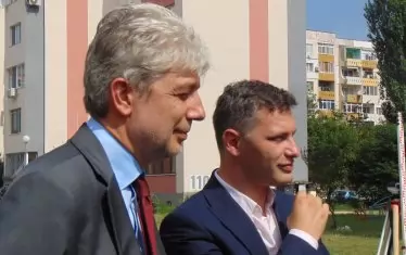  През 2018 г. в Пловдив Нено Димов обяви отваряне на приоритетна ос 5 на оперативна програма "Околна среда" за финансиране на проекти за подобряване на чистотата на въздуха. Днес МОСВ се притеснява за съдбата на тази мярка. 