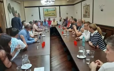  Снимка: Отровното трио