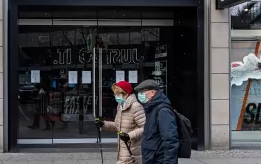 Почти всички магазини на Adidas по света бяха затворени.